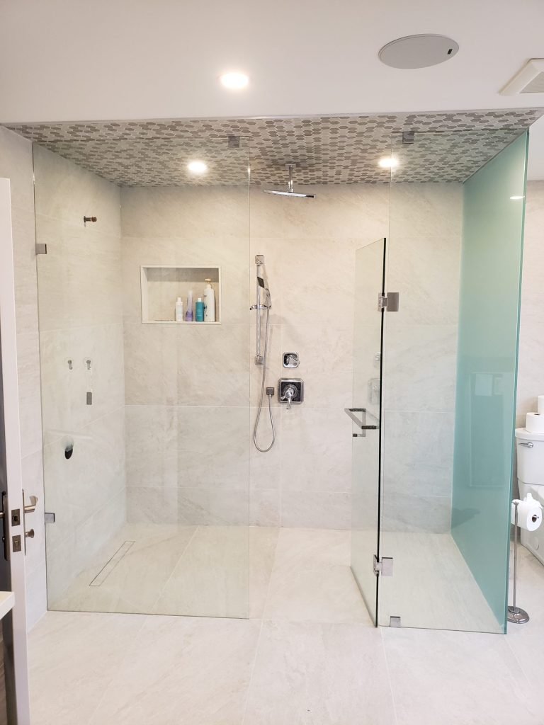 Custom Glass Shower in Toronto - frosted glass panel